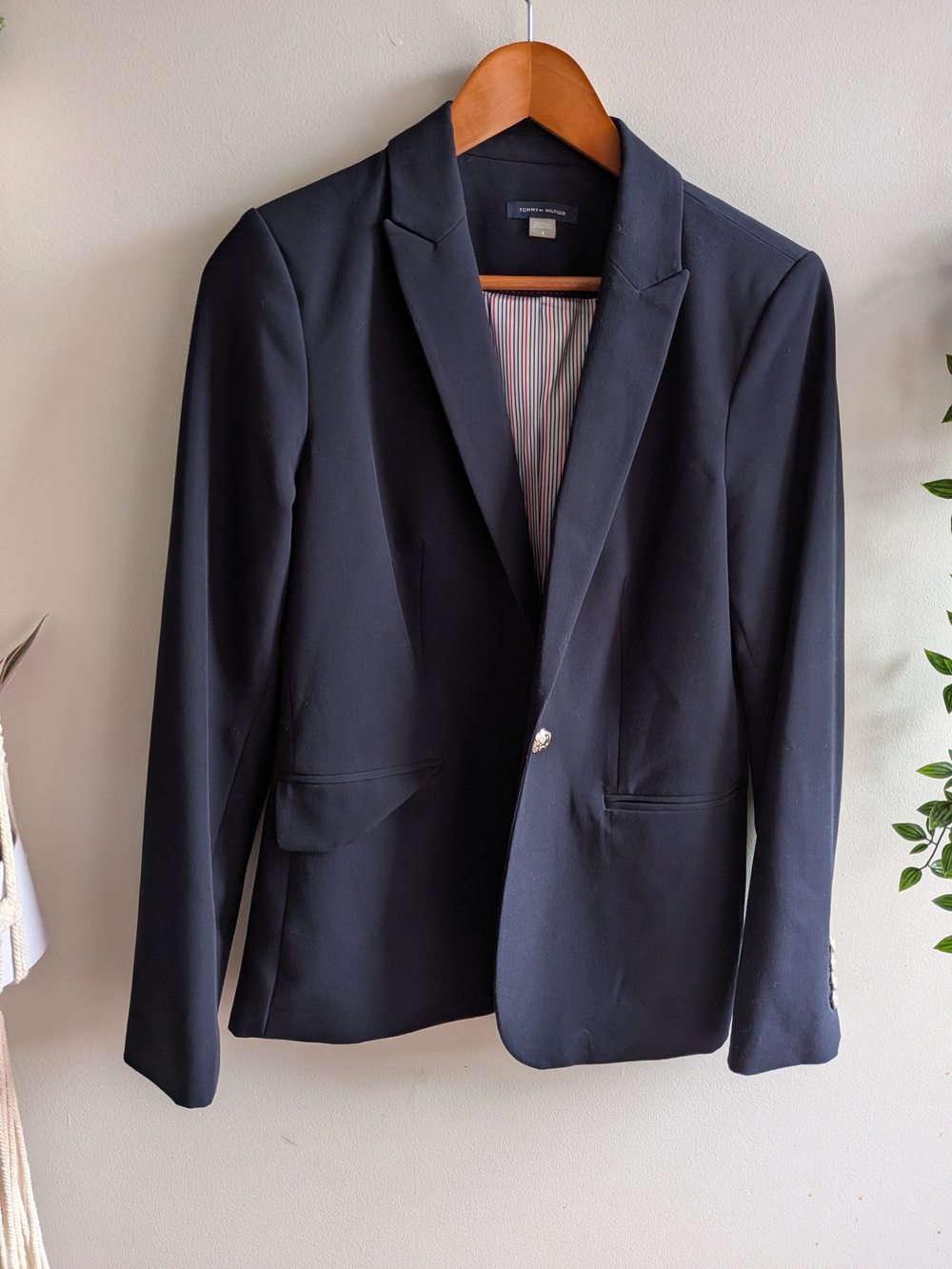 Tommy Hilfiger Women's Black Single-Button Blazer